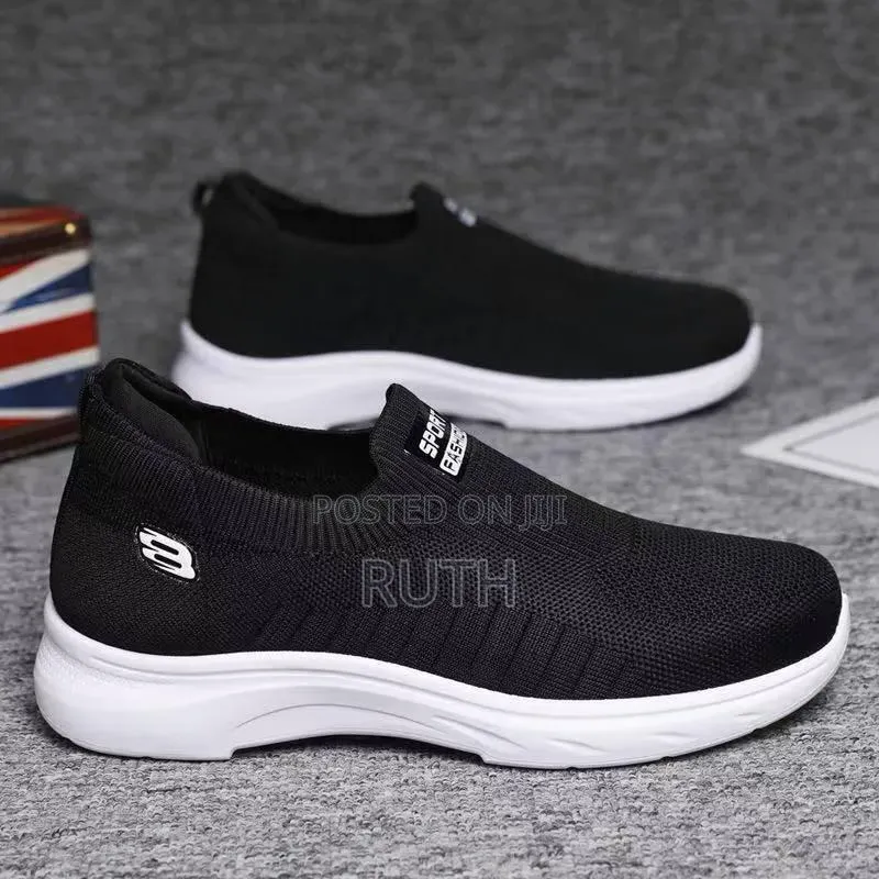Men's Lightweight Breathable Slip-on Casual Sneakers