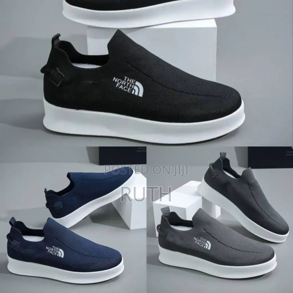Men's Lightweight Breathable Slip-on Casual Sneakers