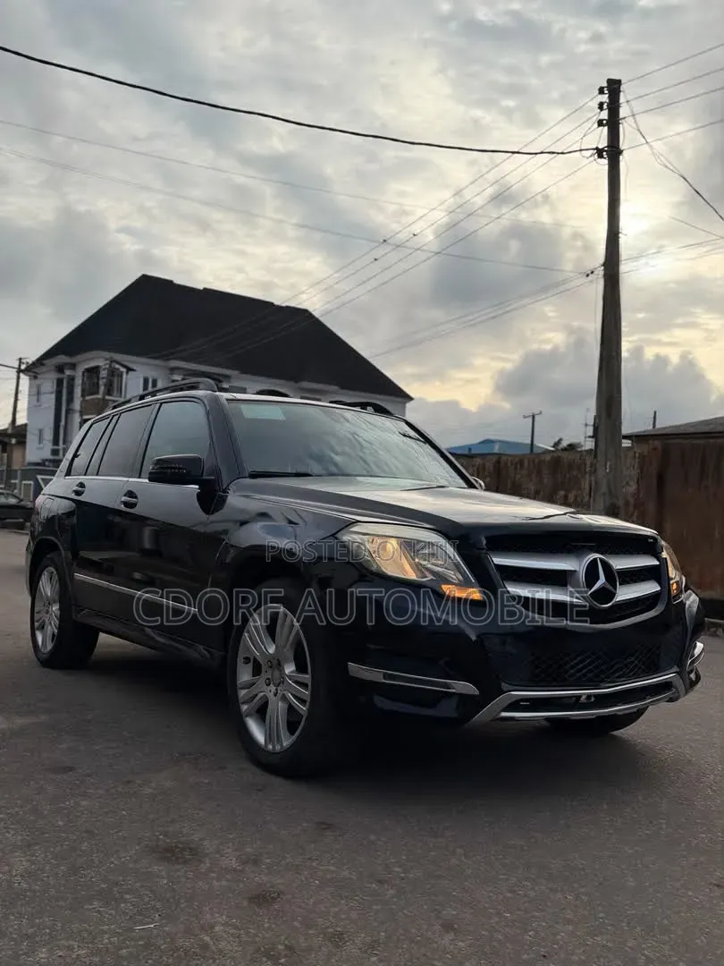Mercedes-Benz GLK-Class 2014 Black