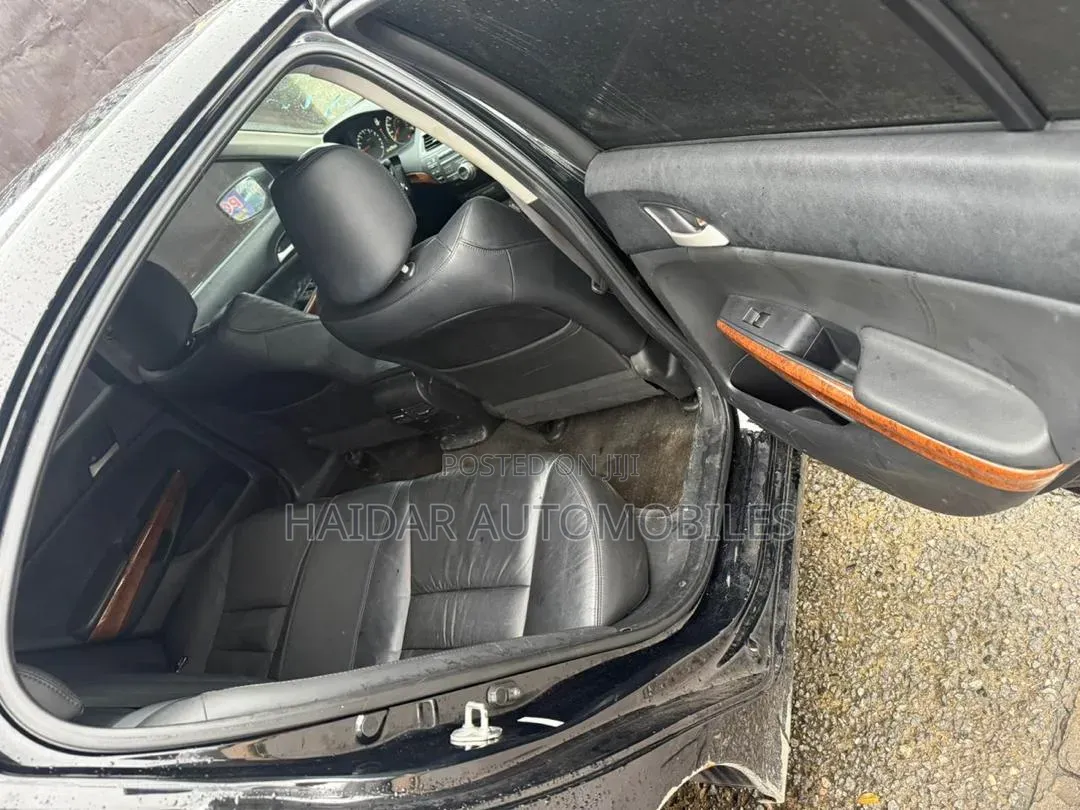 Honda Accord 2012 Black