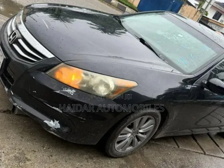 Honda Accord 2012 Black