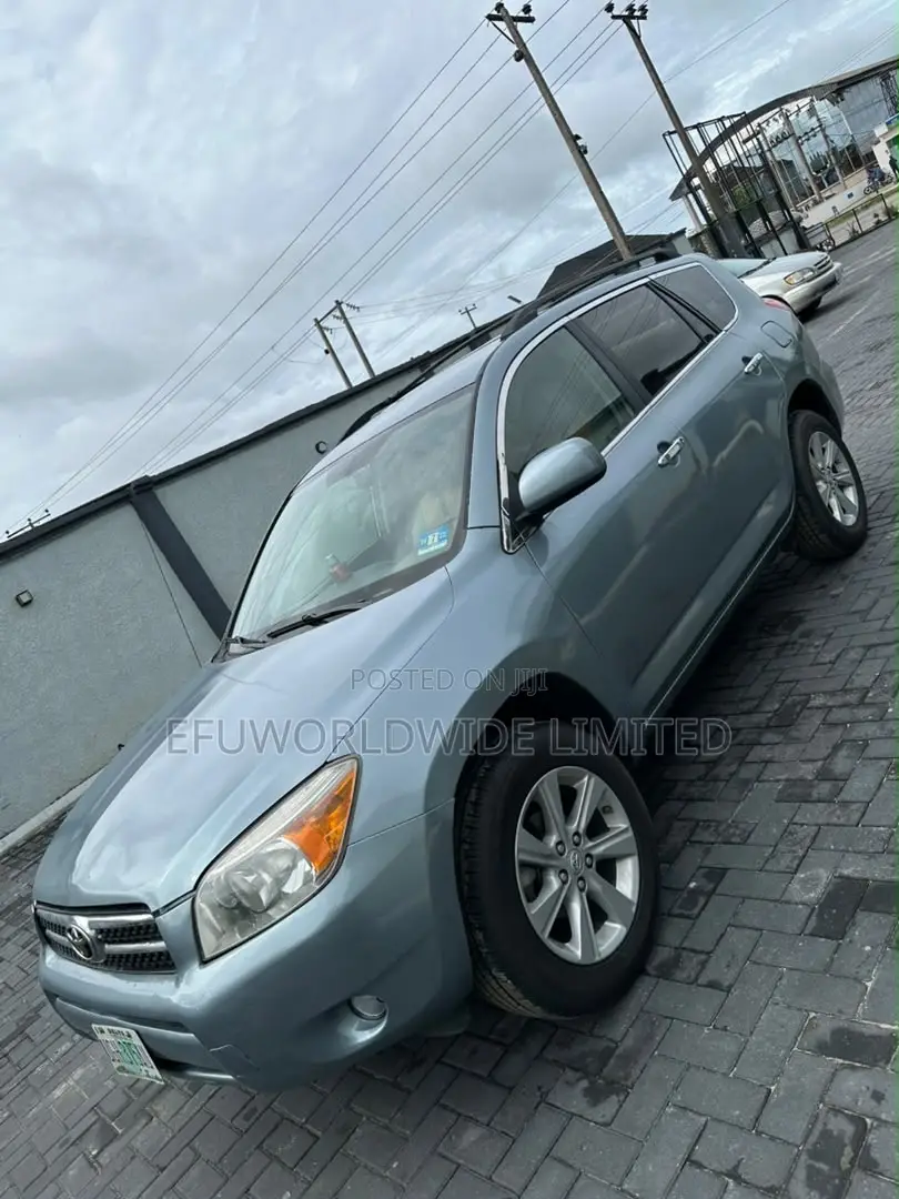 Toyota RAV4 2.4 2008 Blue