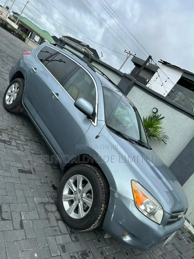 Toyota RAV4 2.4 2008 Blue