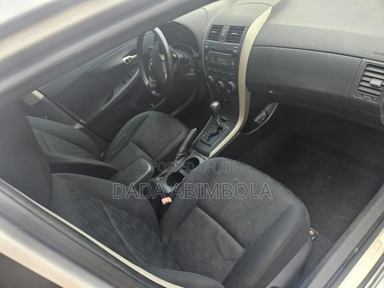 Toyota Corolla S 4dr Sedan (1.8L 4cyl 4A) 2012 Silver