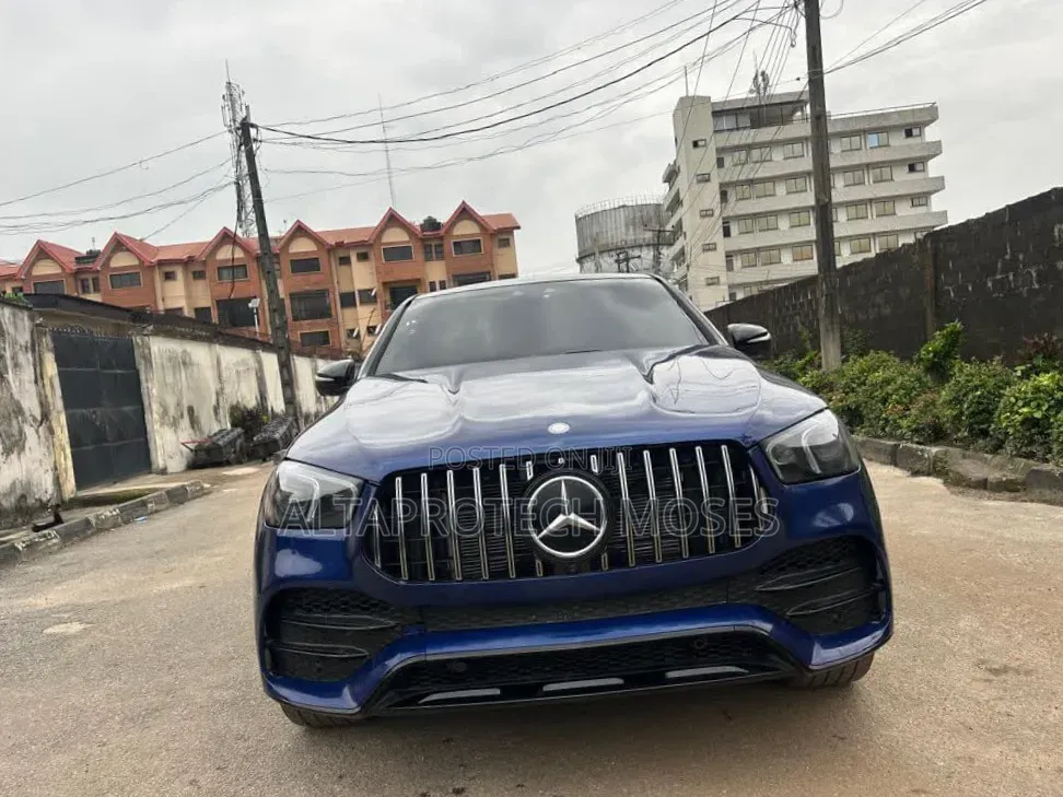 Mercedes-Benz GLE-Class 2021 Blue