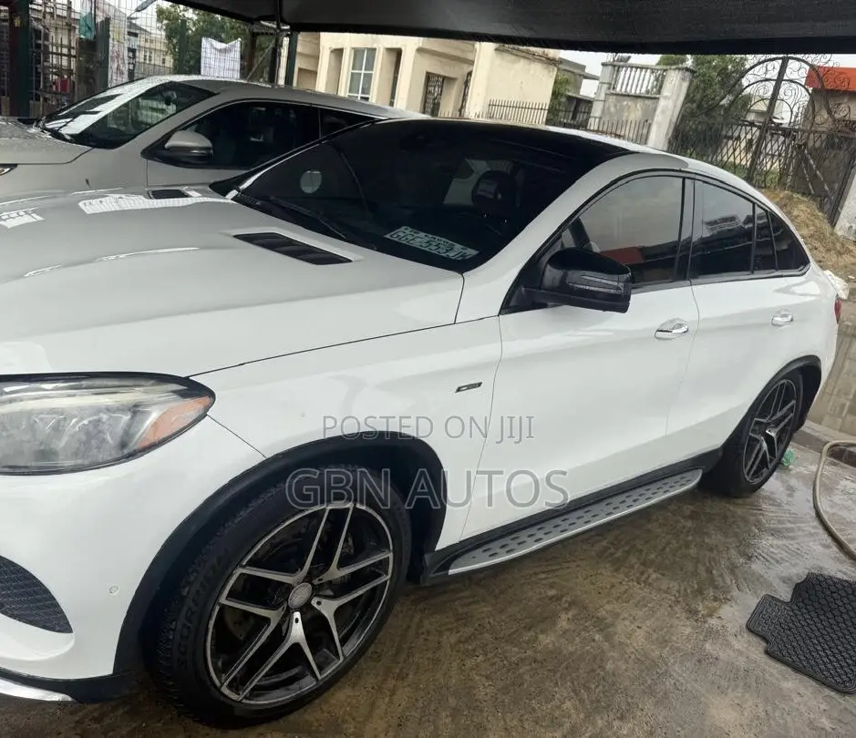 Mercedes-Benz GLE-Class 2016 White