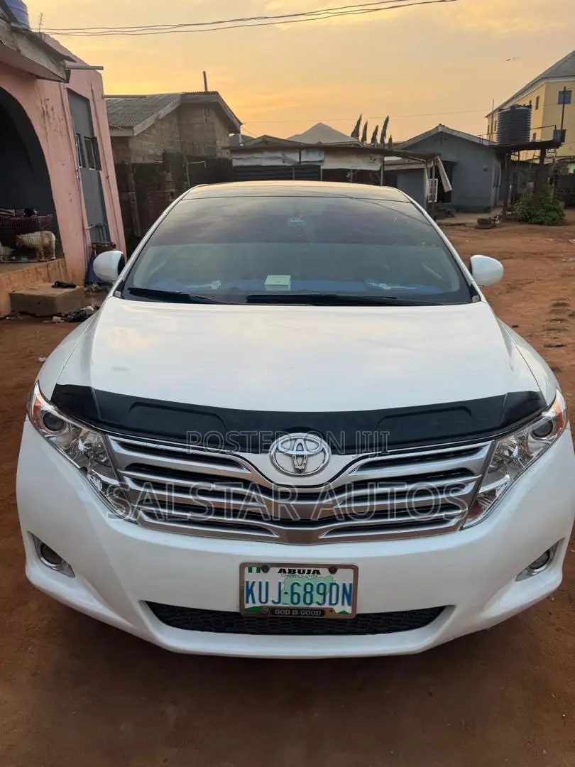 Toyota Venza V6 AWD 2010 White
