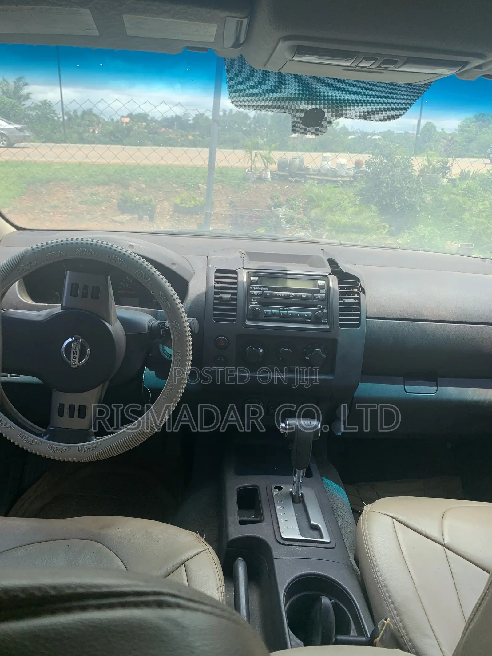Nissan Frontier Automatic 2005 Gray
