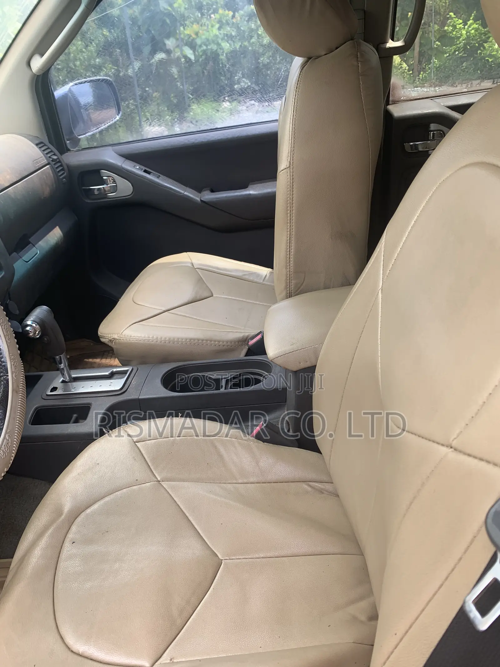 Nissan Frontier Automatic 2005 Gray