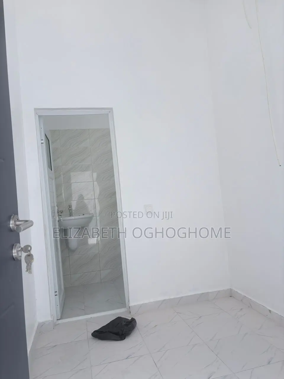 4bdrm Duplex in Lekki Phase 1 for sale