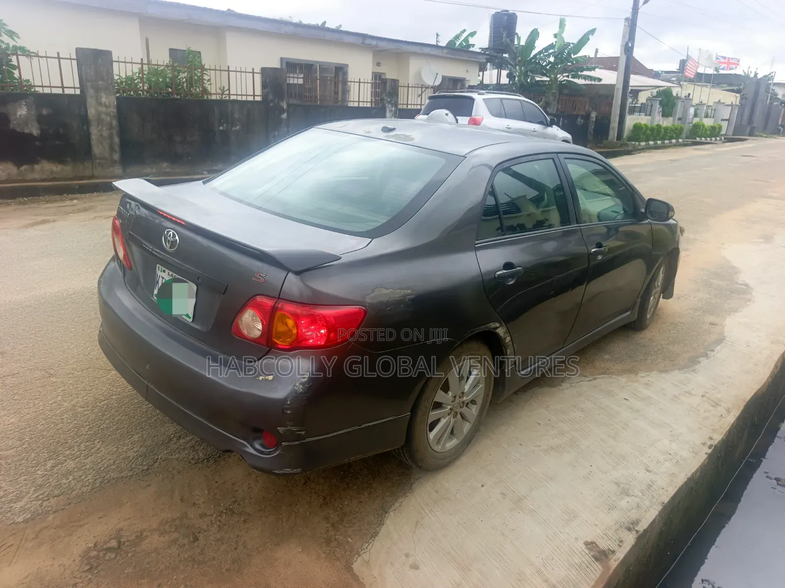 Toyota Corolla 2010 Gray