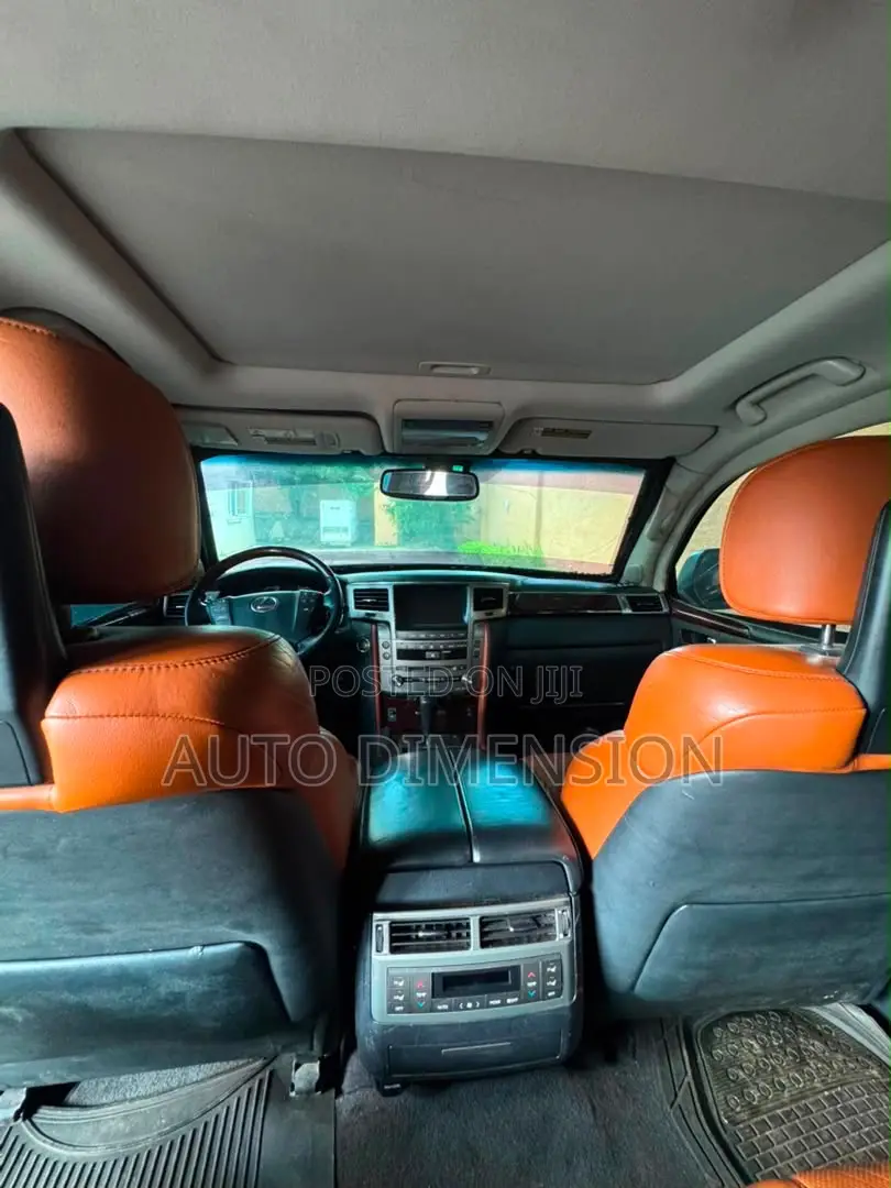 Lexus LX 570 AWD 2014 Black