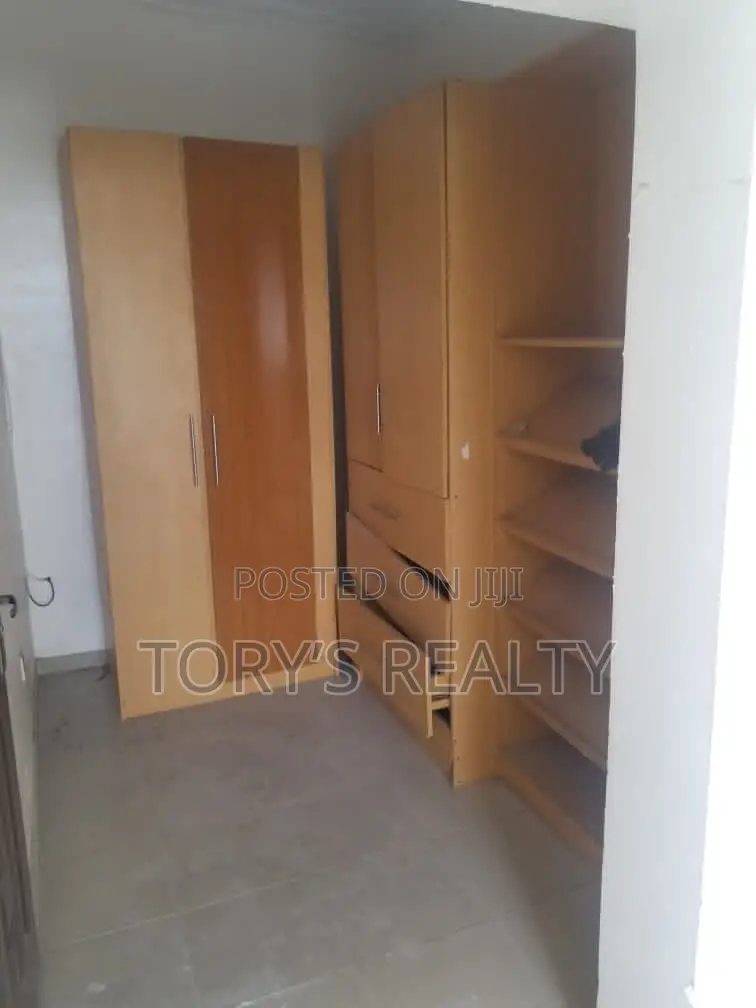 3bdrm Apartment in Ikate for rent