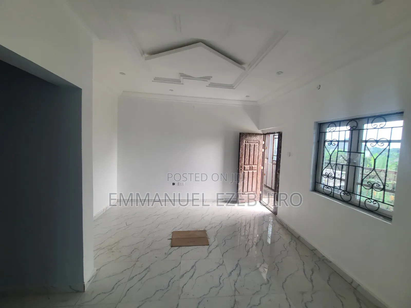 1bdrm Block of Flats in Rumuigbo Off, Port-Harcourt for rent