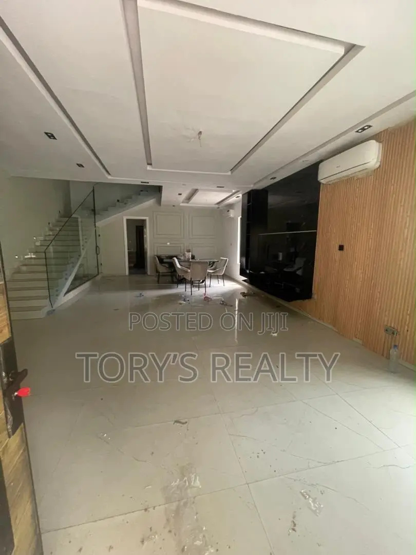 5bdrm Duplex in Victoria Island Extension for rent
