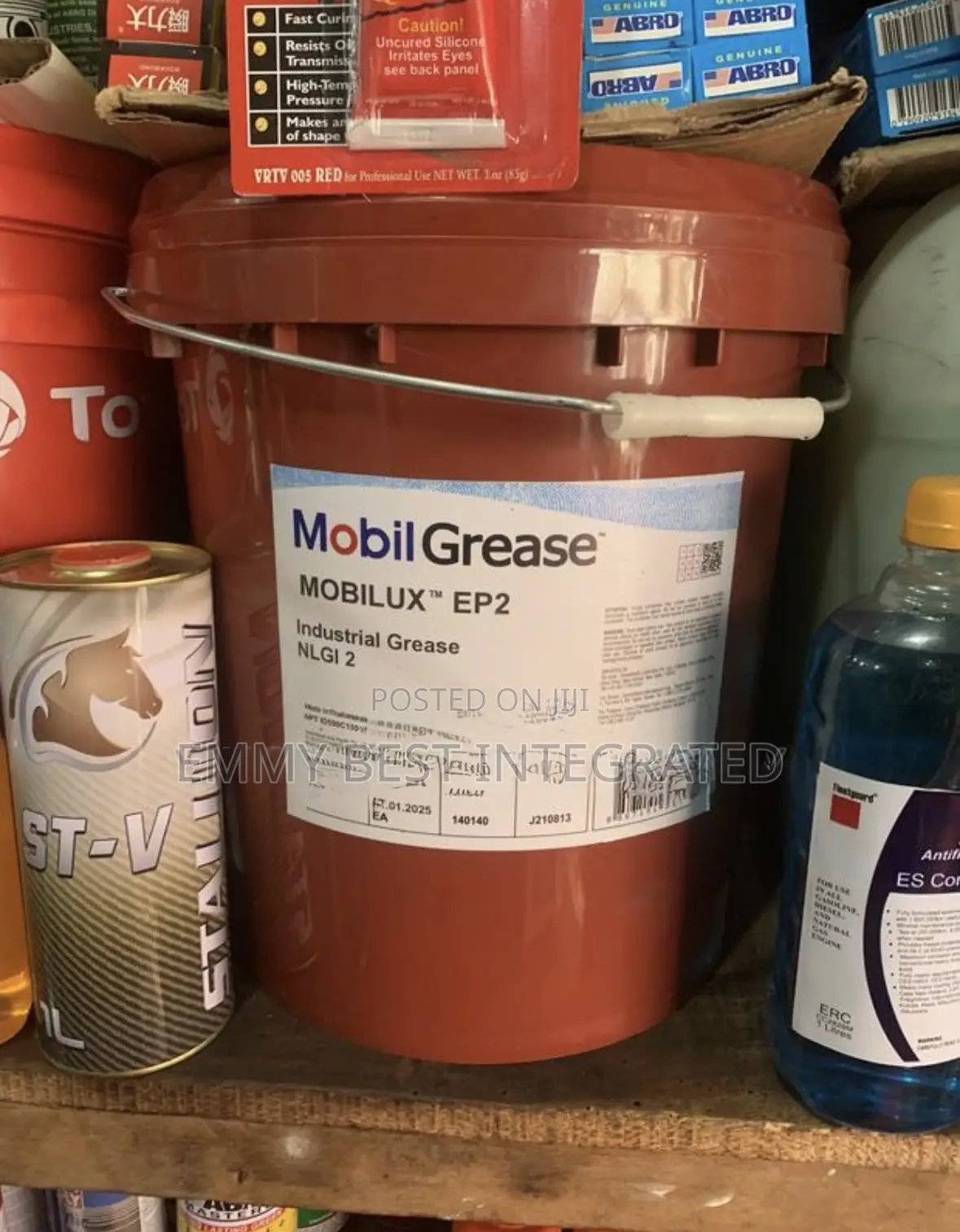 Mobilux EP 2 Multipurpose Grease,
