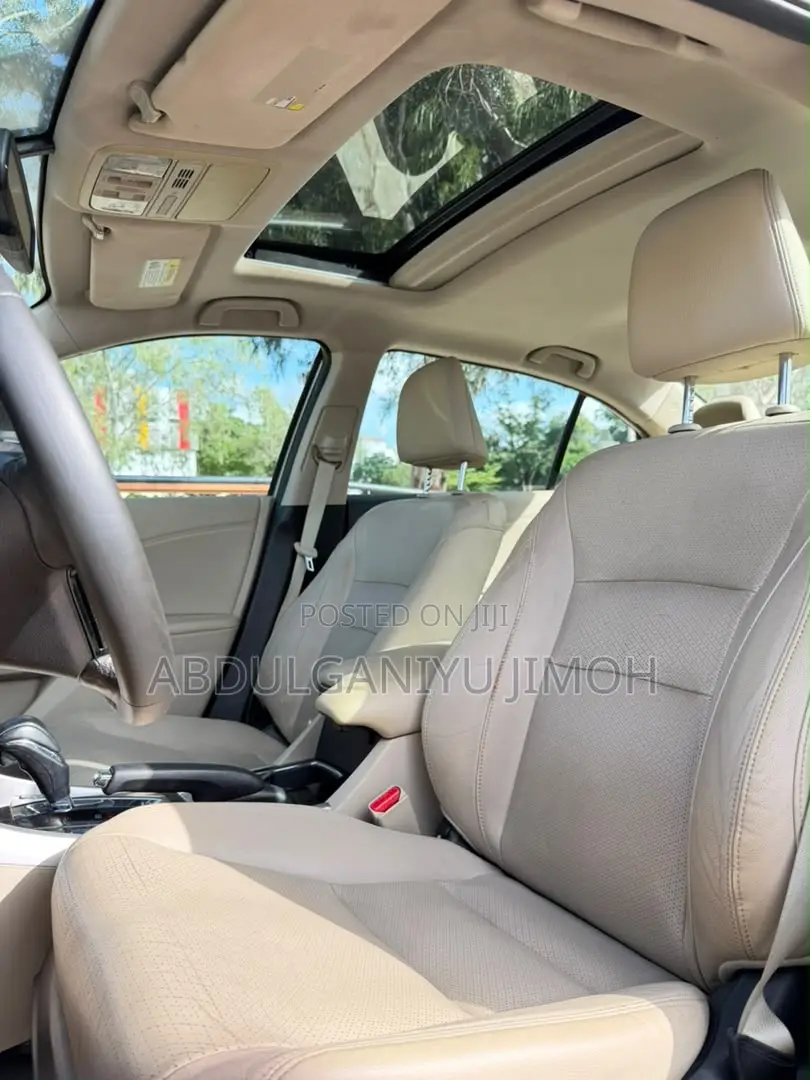 Honda Accord 2017 Gold