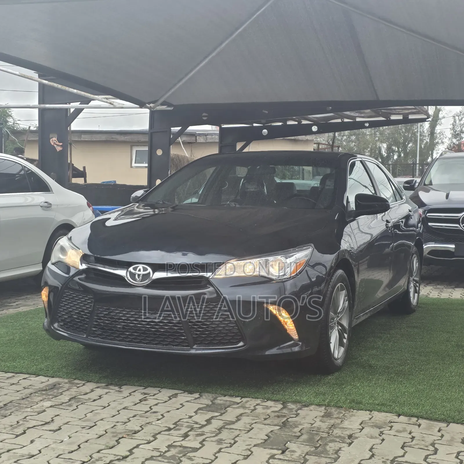 Toyota Camry 2016 Gray
