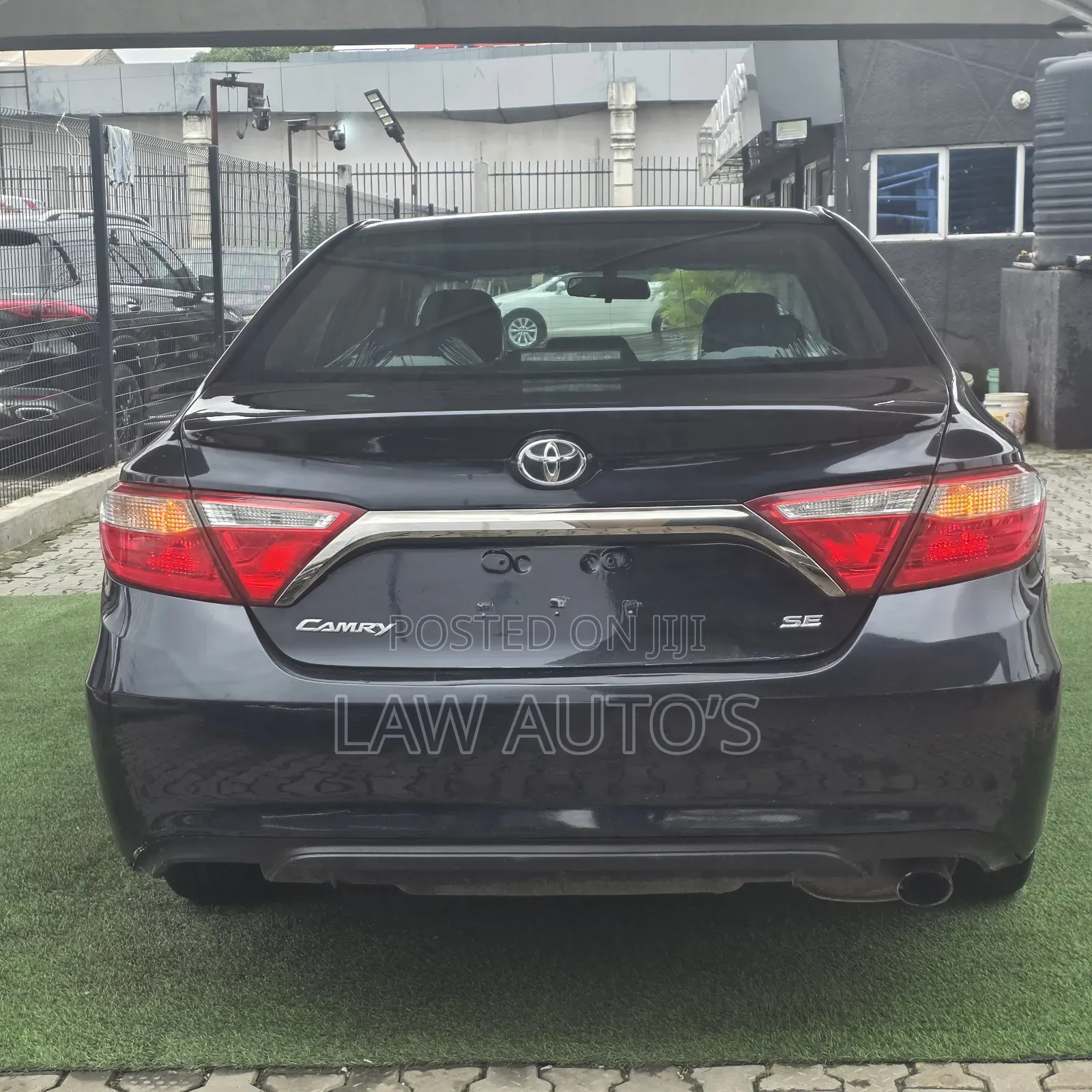 Toyota Camry 2016 Gray