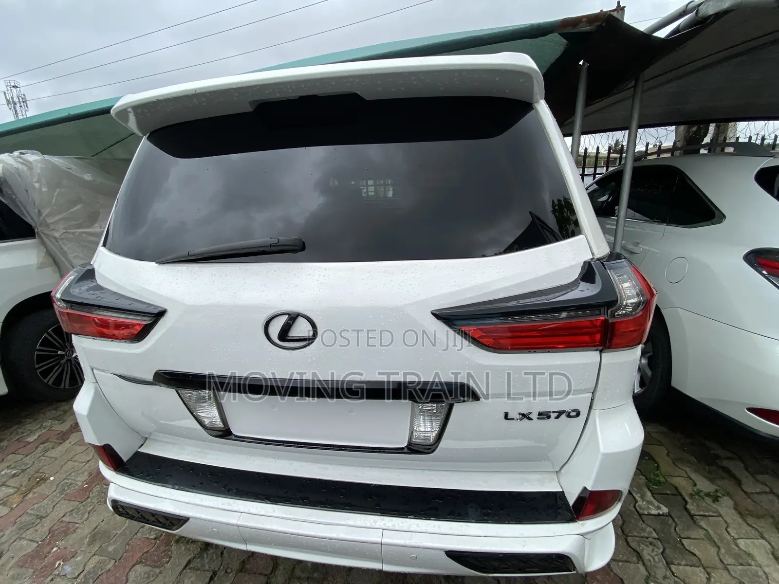Lexus LX 570 AWD 2014 White