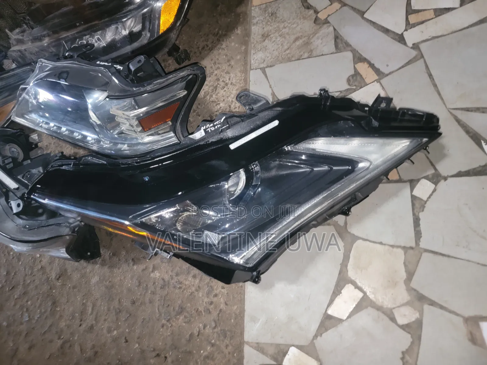 Rx350 2018 One Torch Headlamp