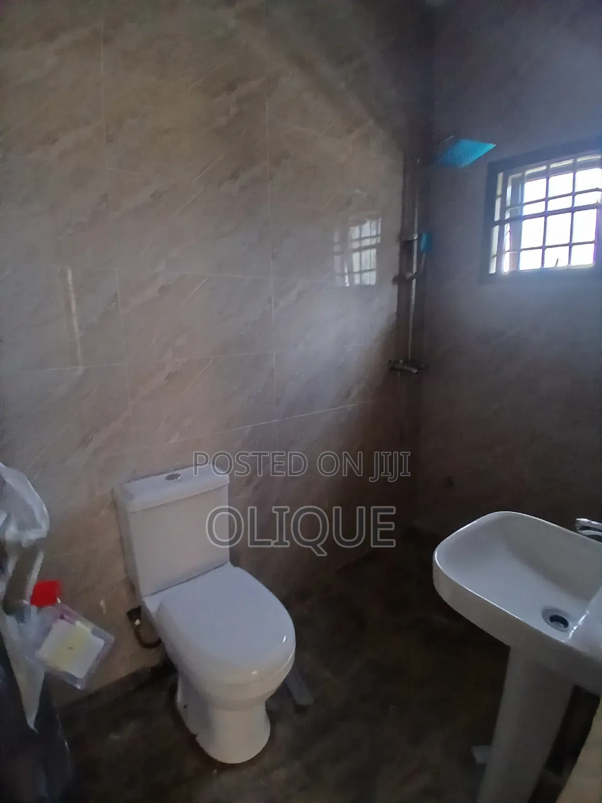 2bdrm Block of Flats in Dawaki for rent