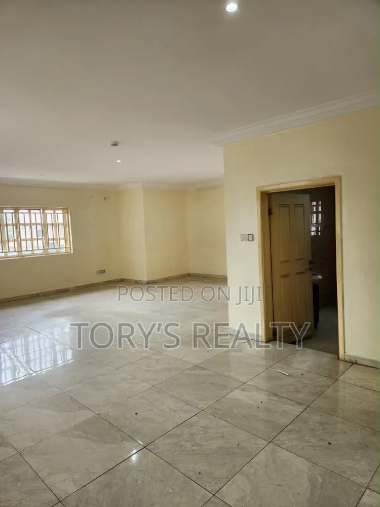5bdrm House in Parkview Estate for rent