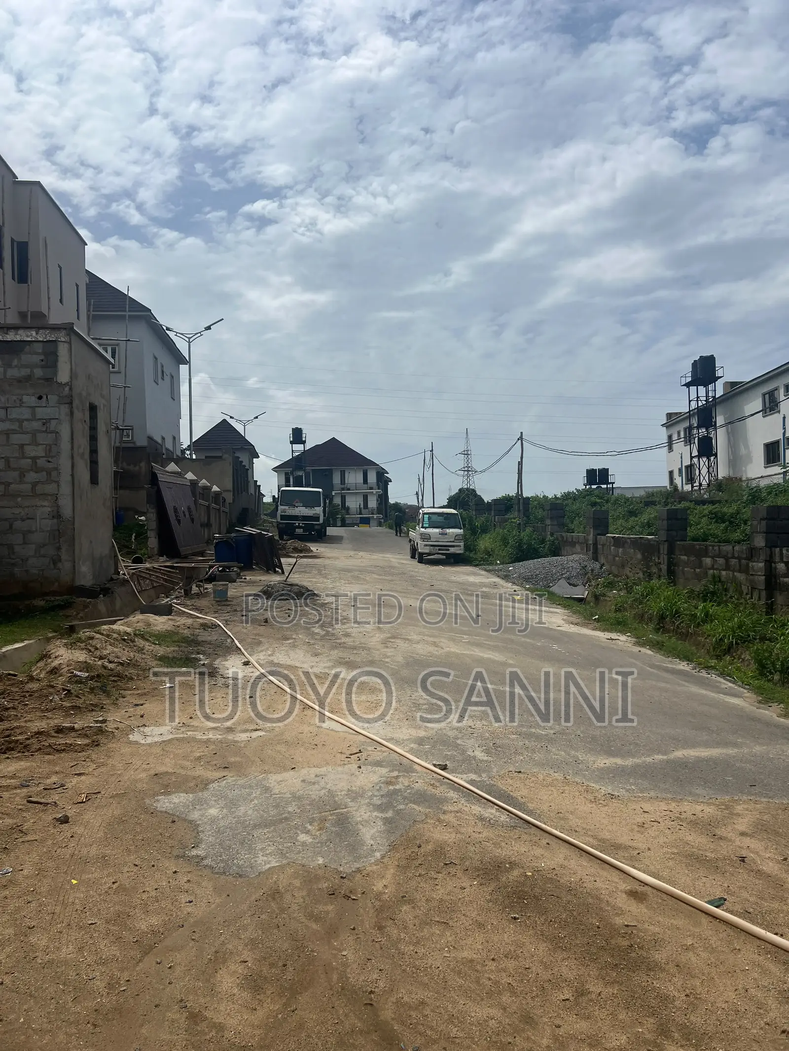 5bdrm Duplex in Micasa Royal Villa, Guzape District for Sale