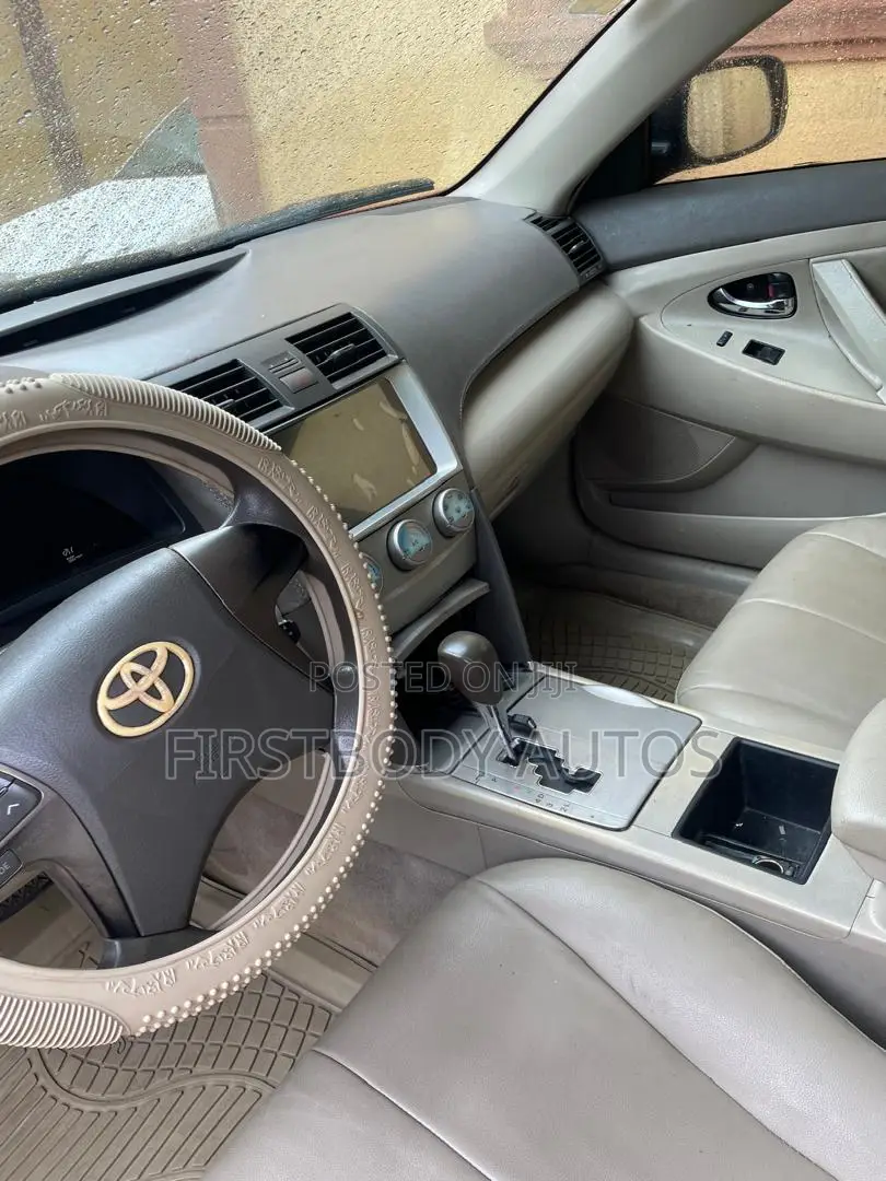 Toyota Camry 2008 Red