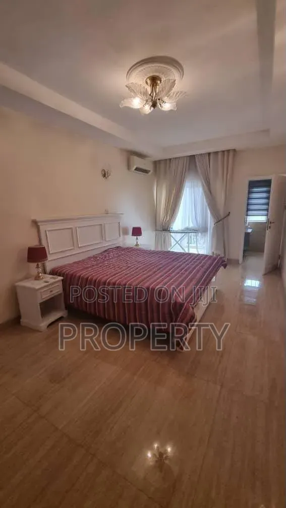 Furnished 2bdrm Apartment in Banana Island for rent