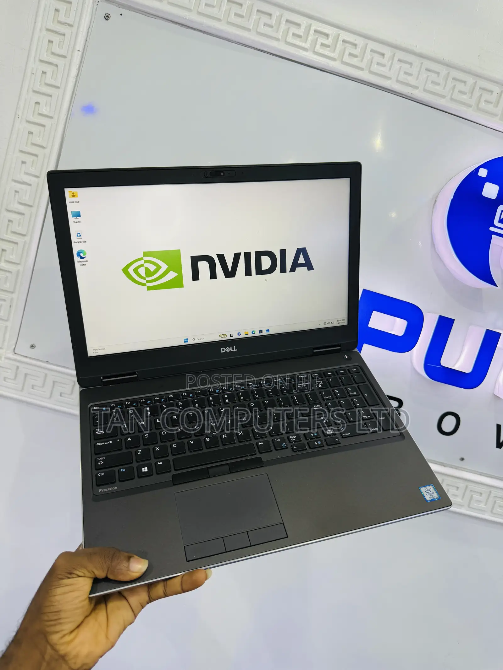 Laptop Dell Precision 7540 16GB Intel Core i7 SSD 512GB