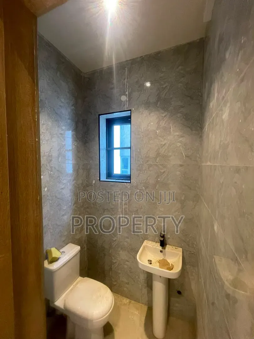 2bdrm Apartment in Ikate for rent
