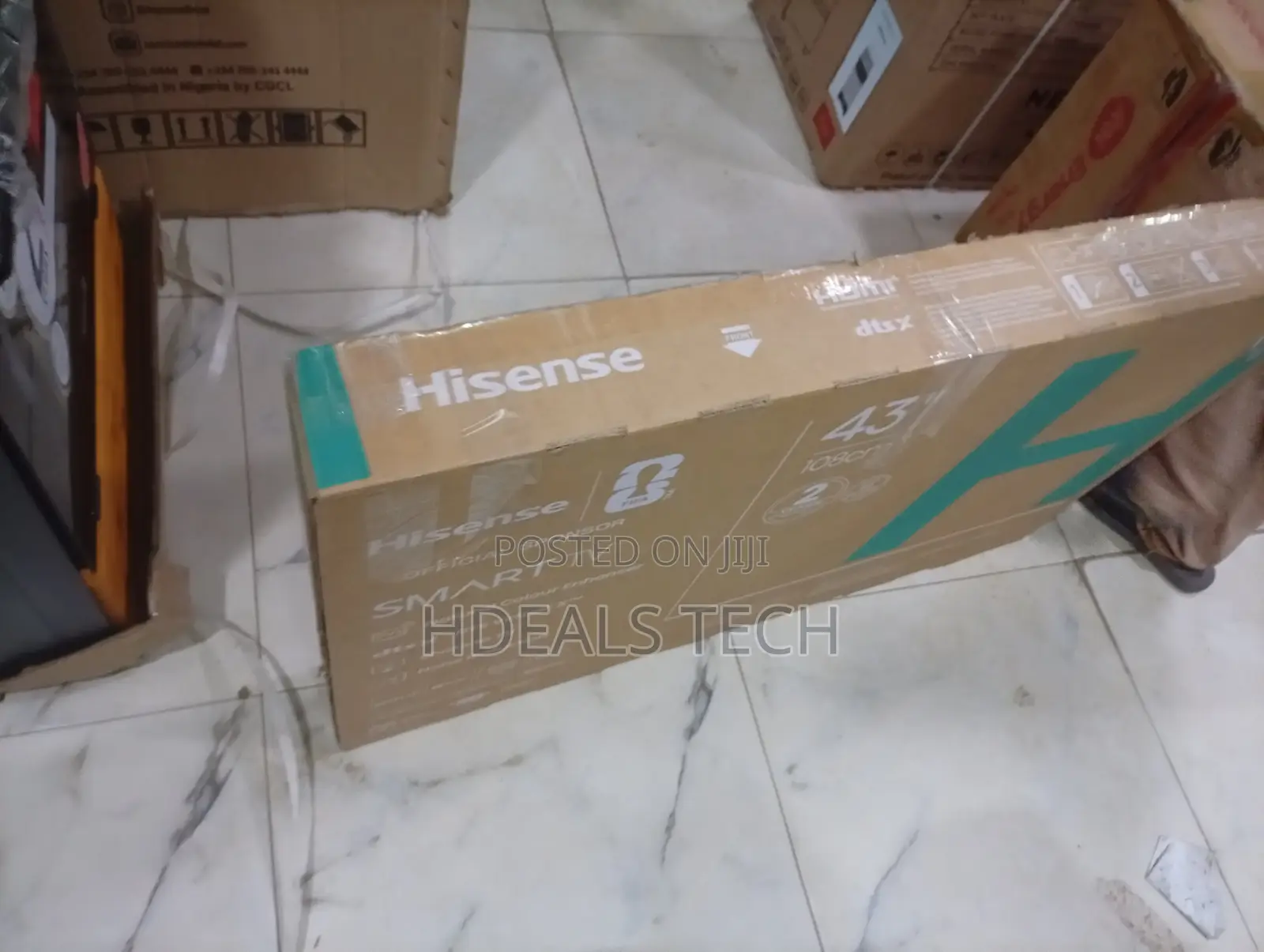 Hisense 43” Smart TV – Elegant Space Saving