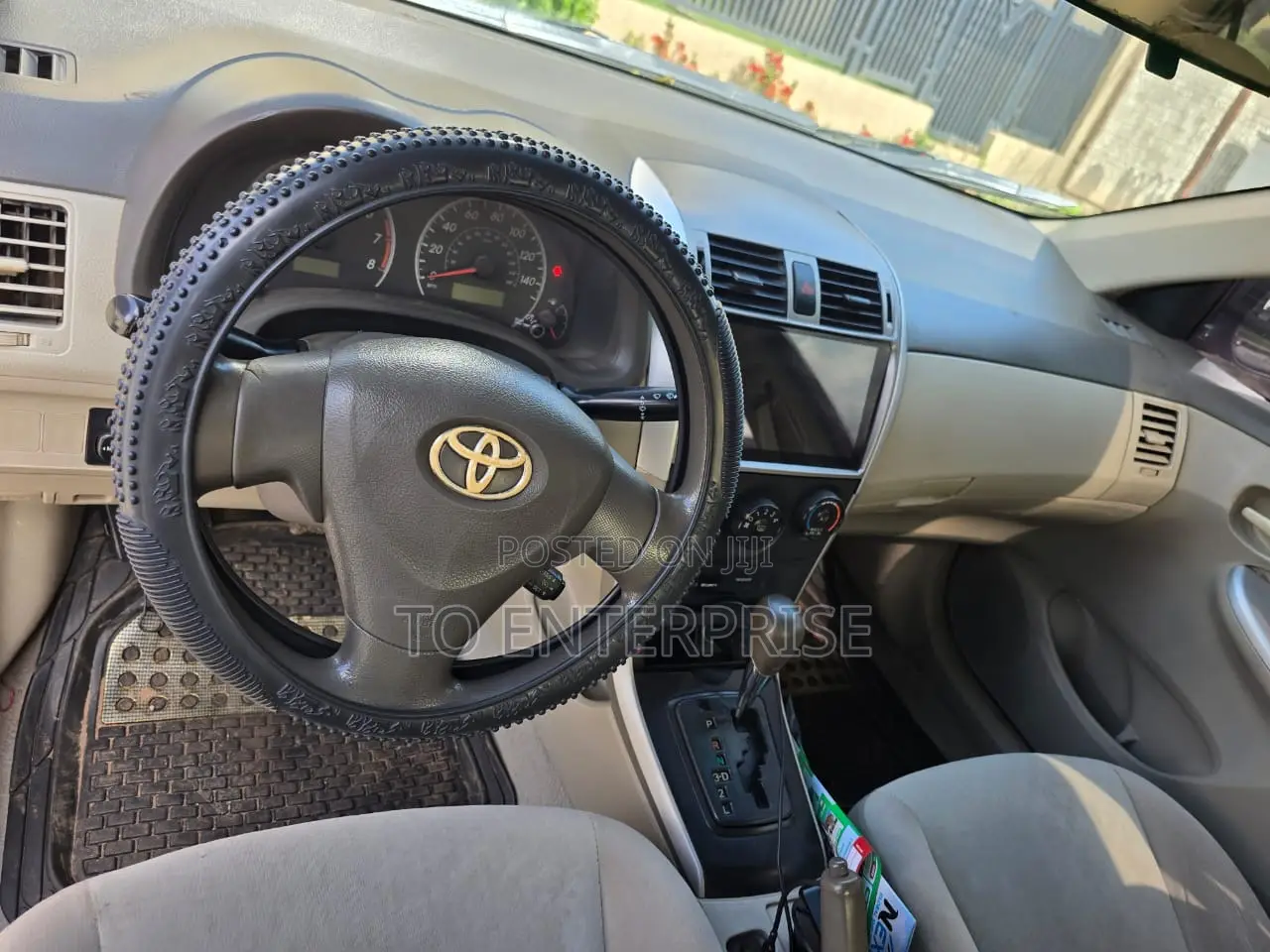Toyota Corolla 2009 Red