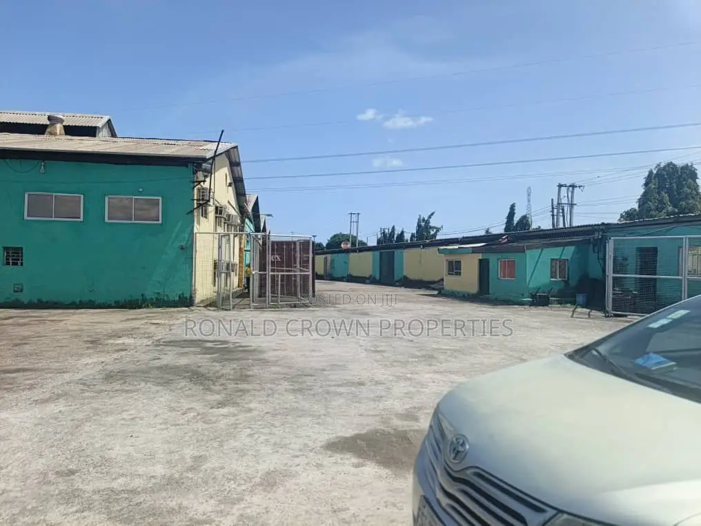 4 Bays Warehouse on 3.5 Acres of Land Facing Oshodi-Apapa Express