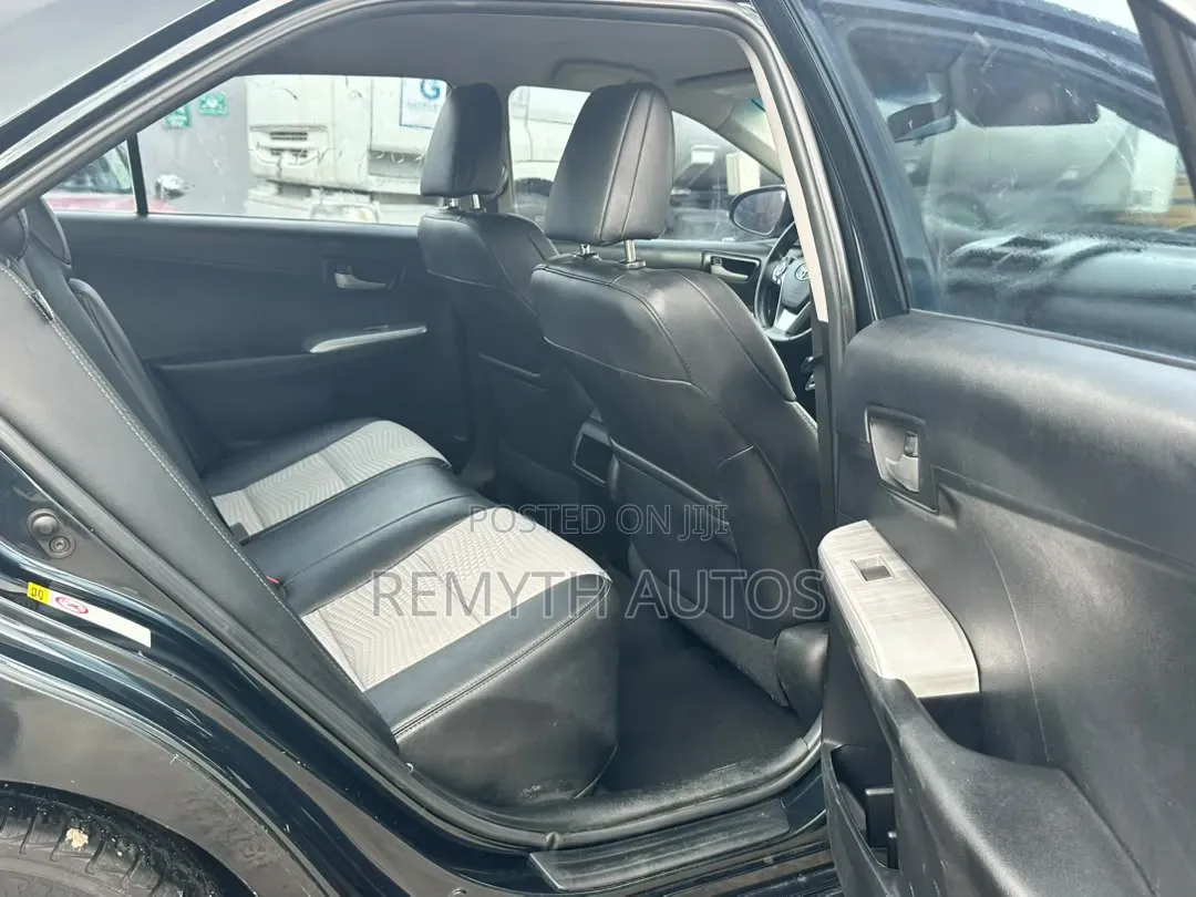 Toyota Camry 2014 Green