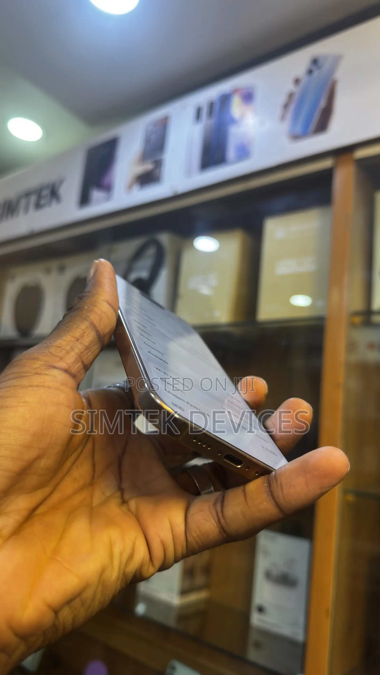 Apple iPhone 16 Pro Max 256 GB Gold