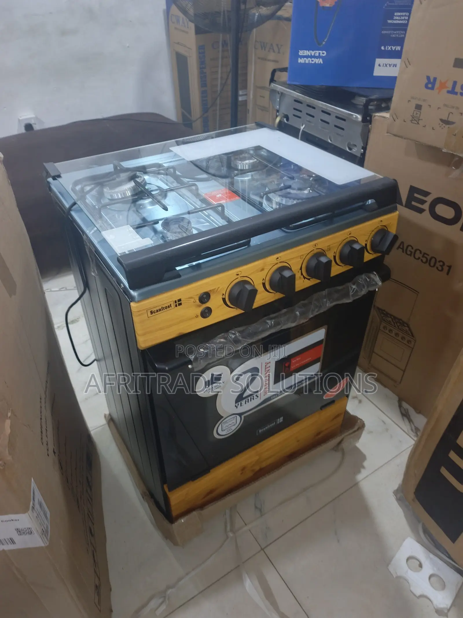 Scanfrost 60x60 4 Burner Cooker – Sleek Modern