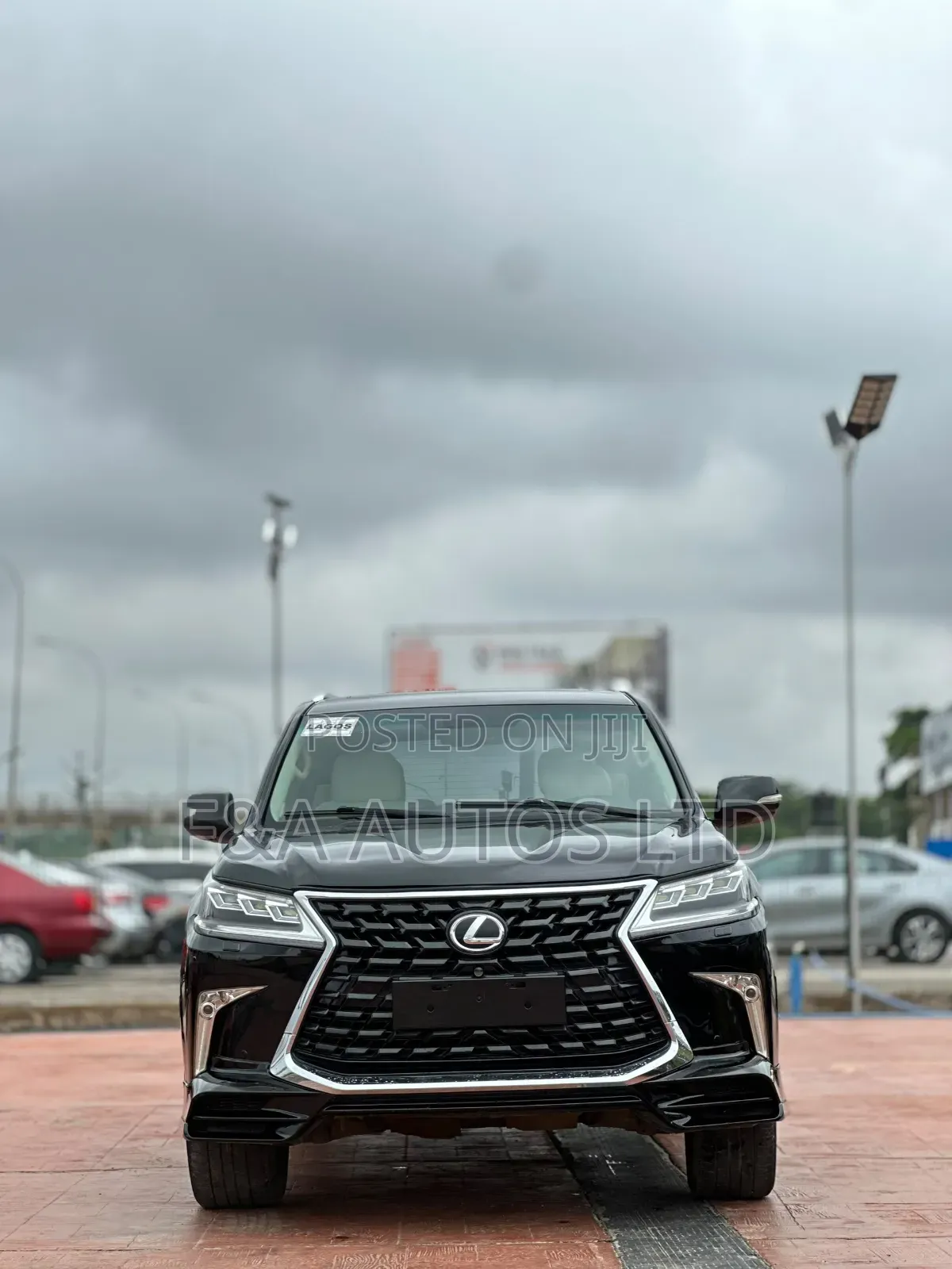 Lexus LX 570 2010 Black