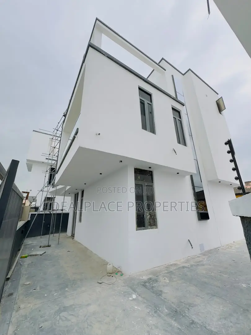5bdrm Duplex in Omole Phase 2 for sale