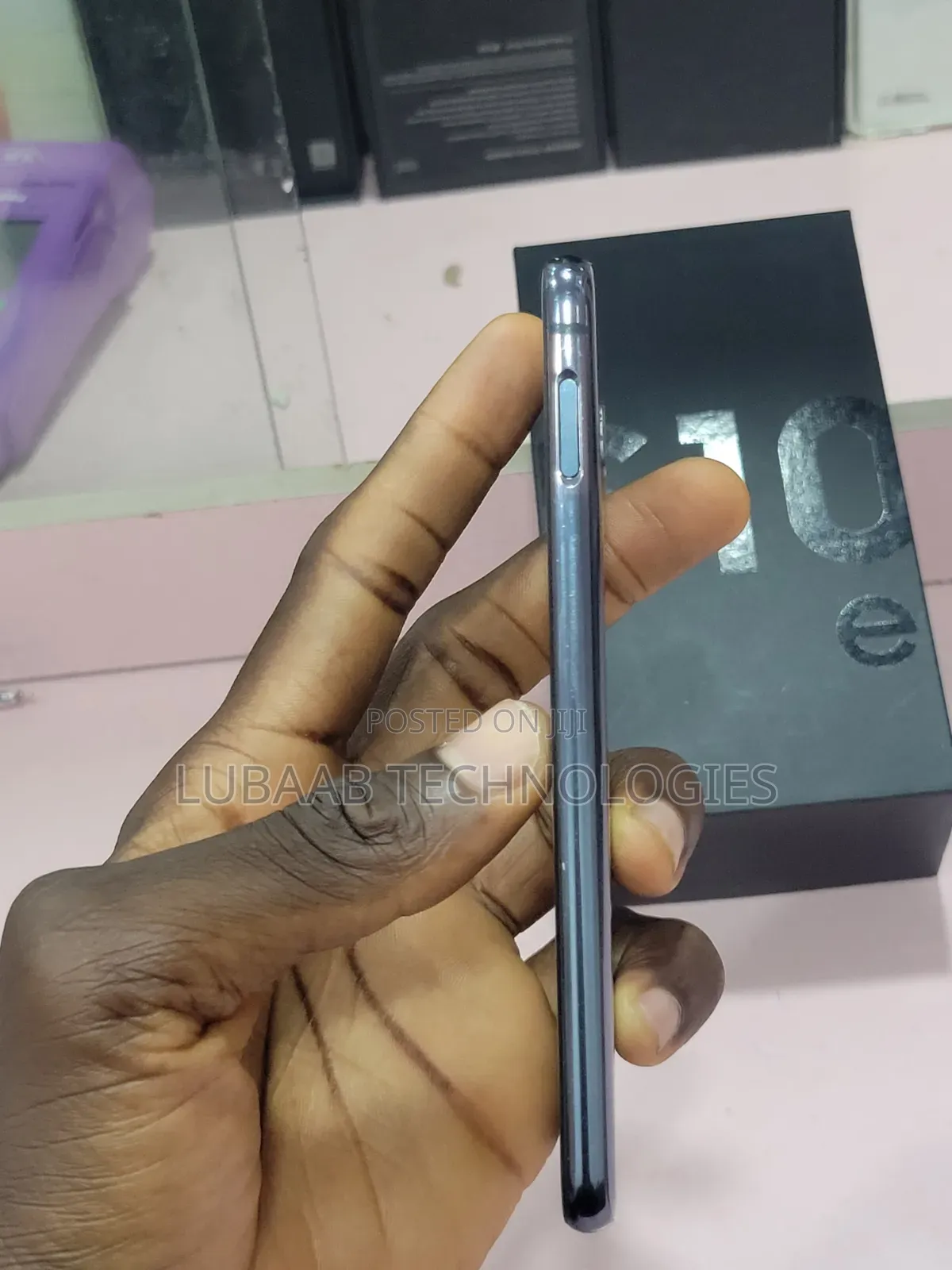 Samsung Galaxy S10e 128 GB Black