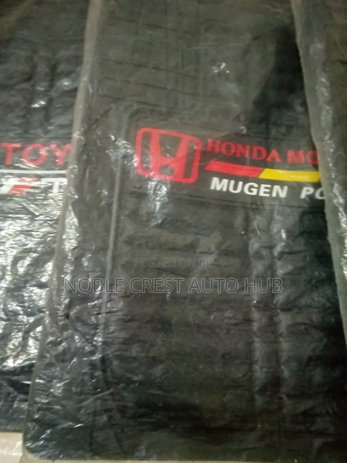 Floor Mat for All Kinds of Vehicles Available