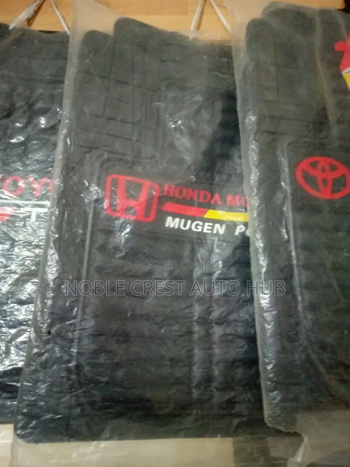 Floor Mat for All Kinds of Vehicles Available