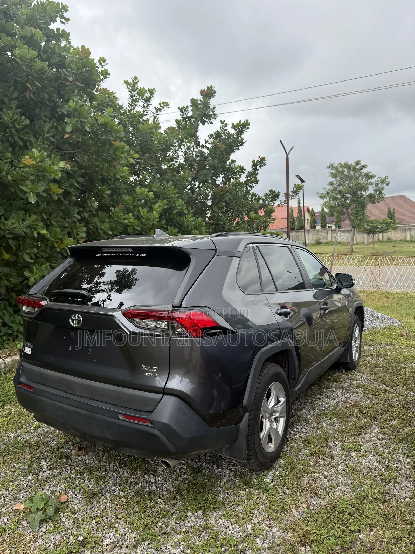 Toyota RAV4 XLE 2022 Gray