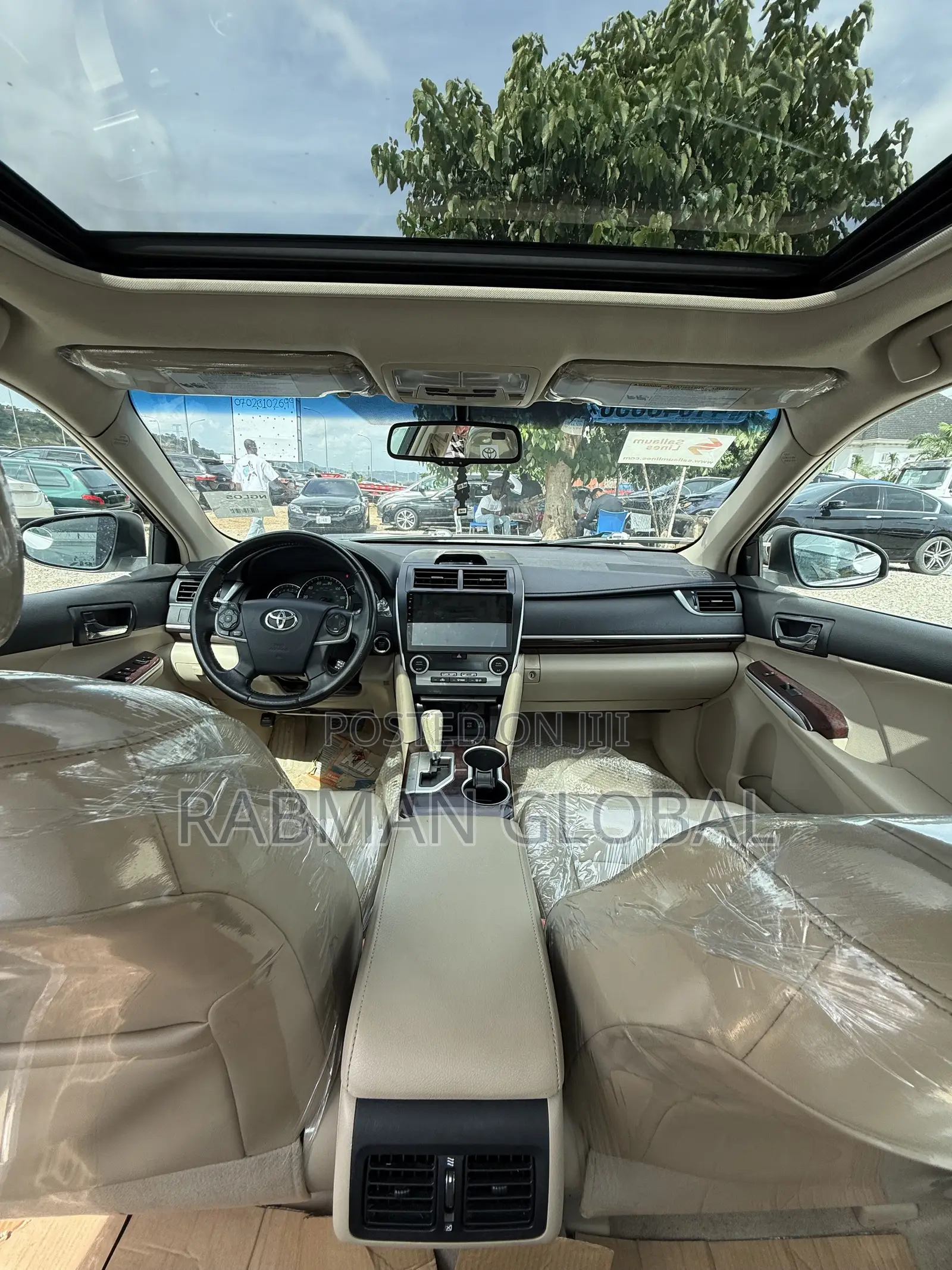 Toyota Camry XLE 4dr Sedan (2.5L 4cyl 6A) 2013 White