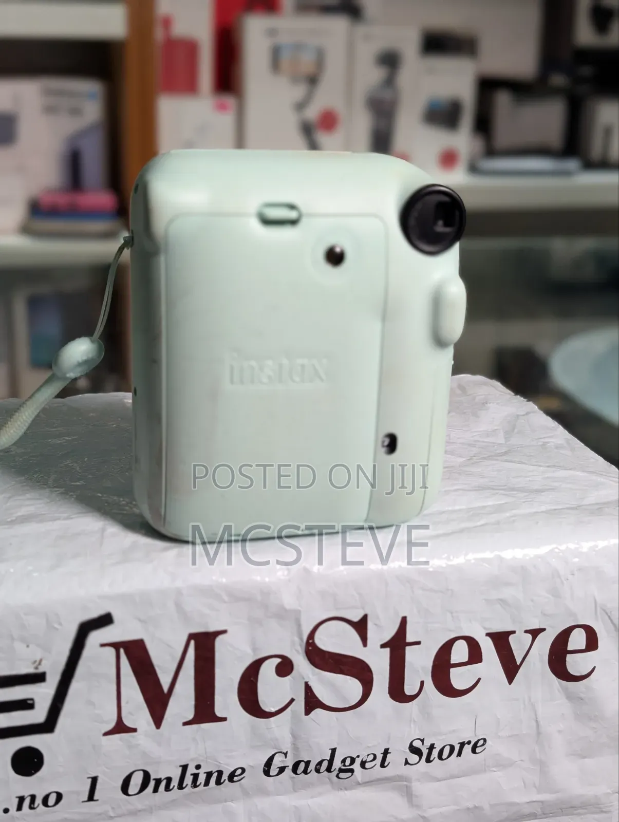 Fujifilm Instax Mini 12 Instant Camera