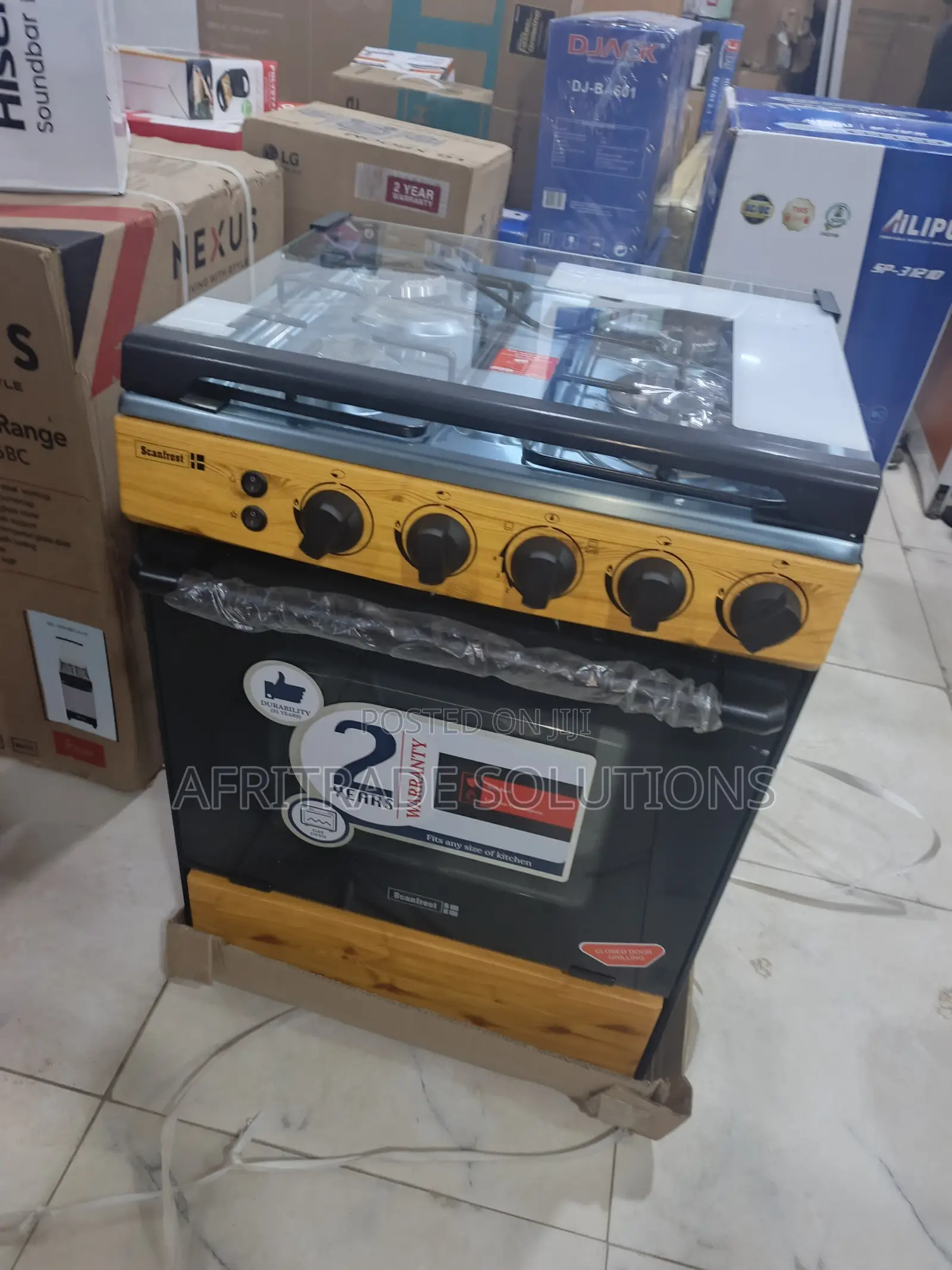 Scanfrost 60x60 Gas Cooker – Spacious Cooking Surface