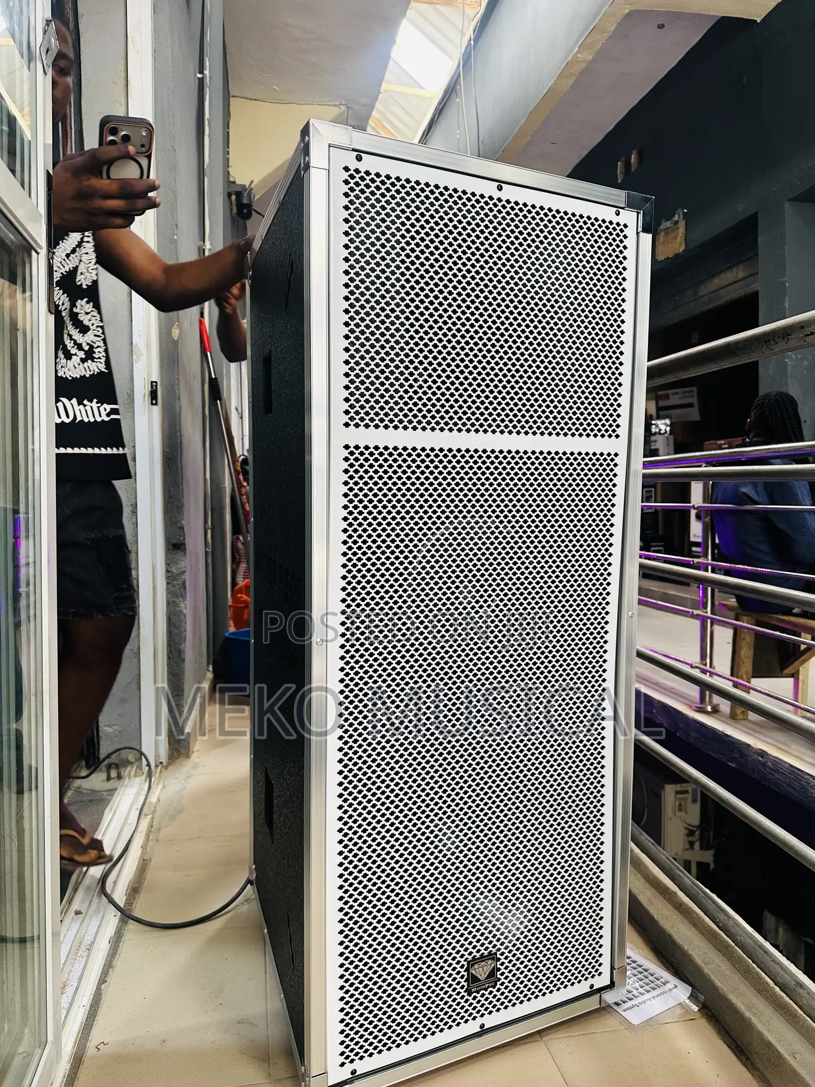 Master Piece Speaker Lt800z