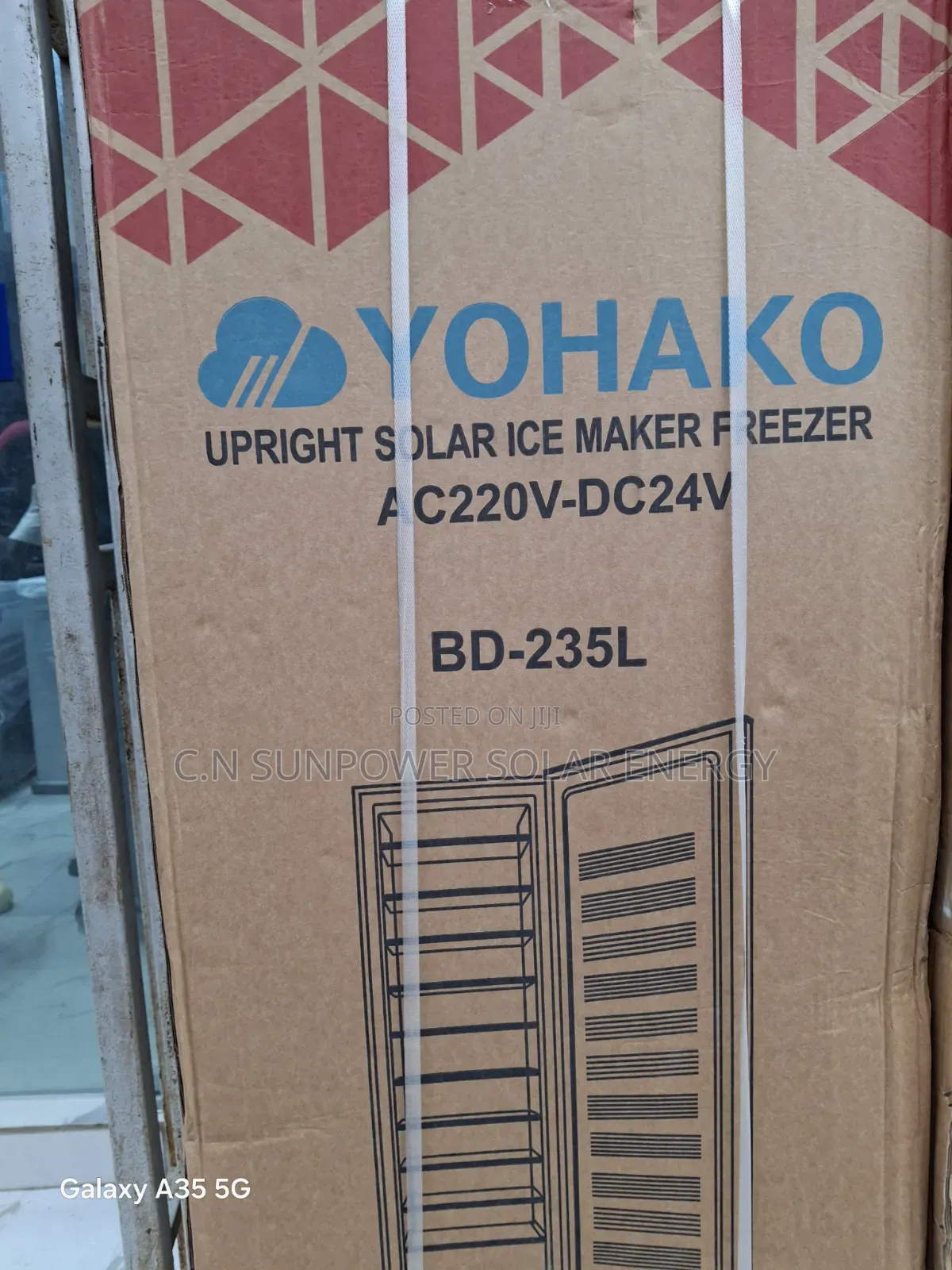 235L Yohako 8 Steps Icemaker Solar Freezer