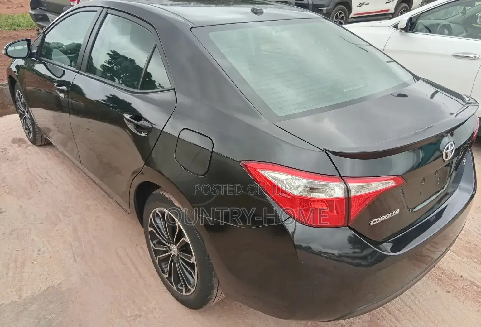 Toyota Corolla S Premium 4dr Sedan (1.8L 4cyl CVT) 2015 Black